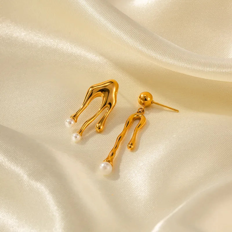 Mona Lisa Earrings
