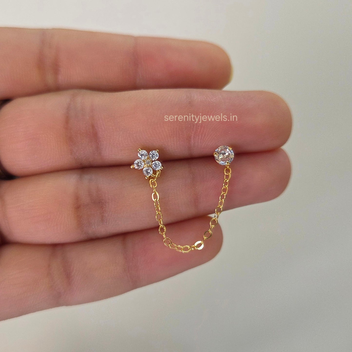 Serene Link Double Piercing Stud - SINGLE