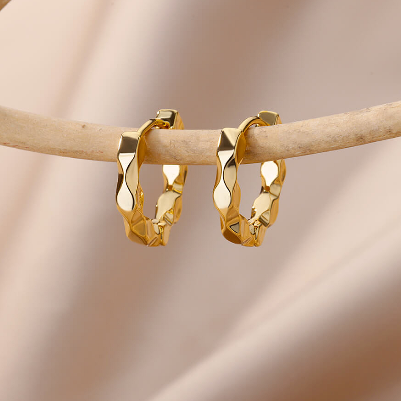 Cate Hoops