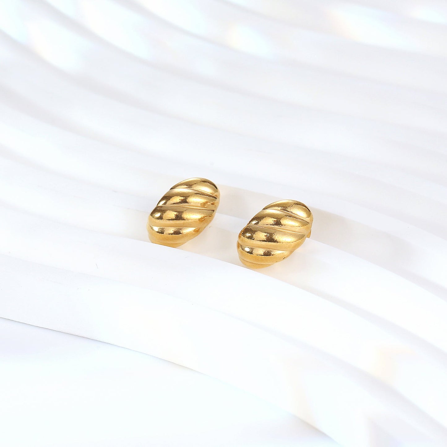 Shell Studs