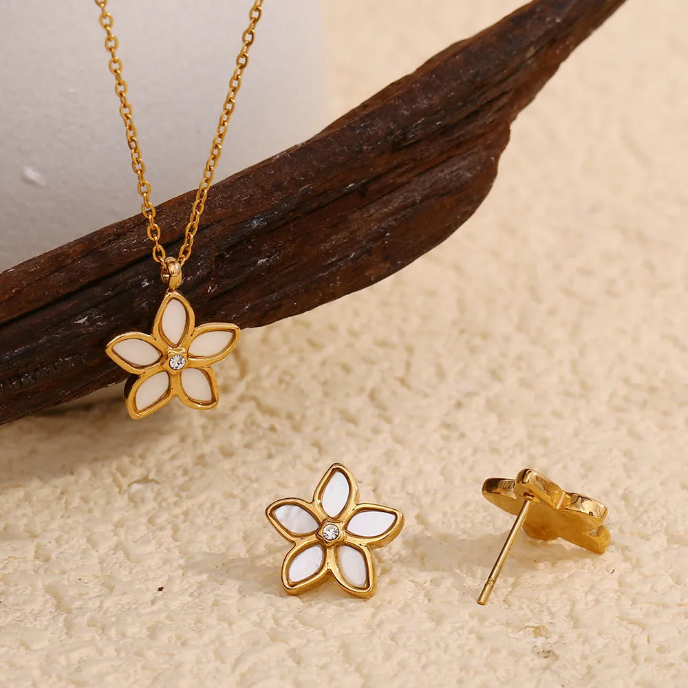 Stephanie Flower Dangling Hoops