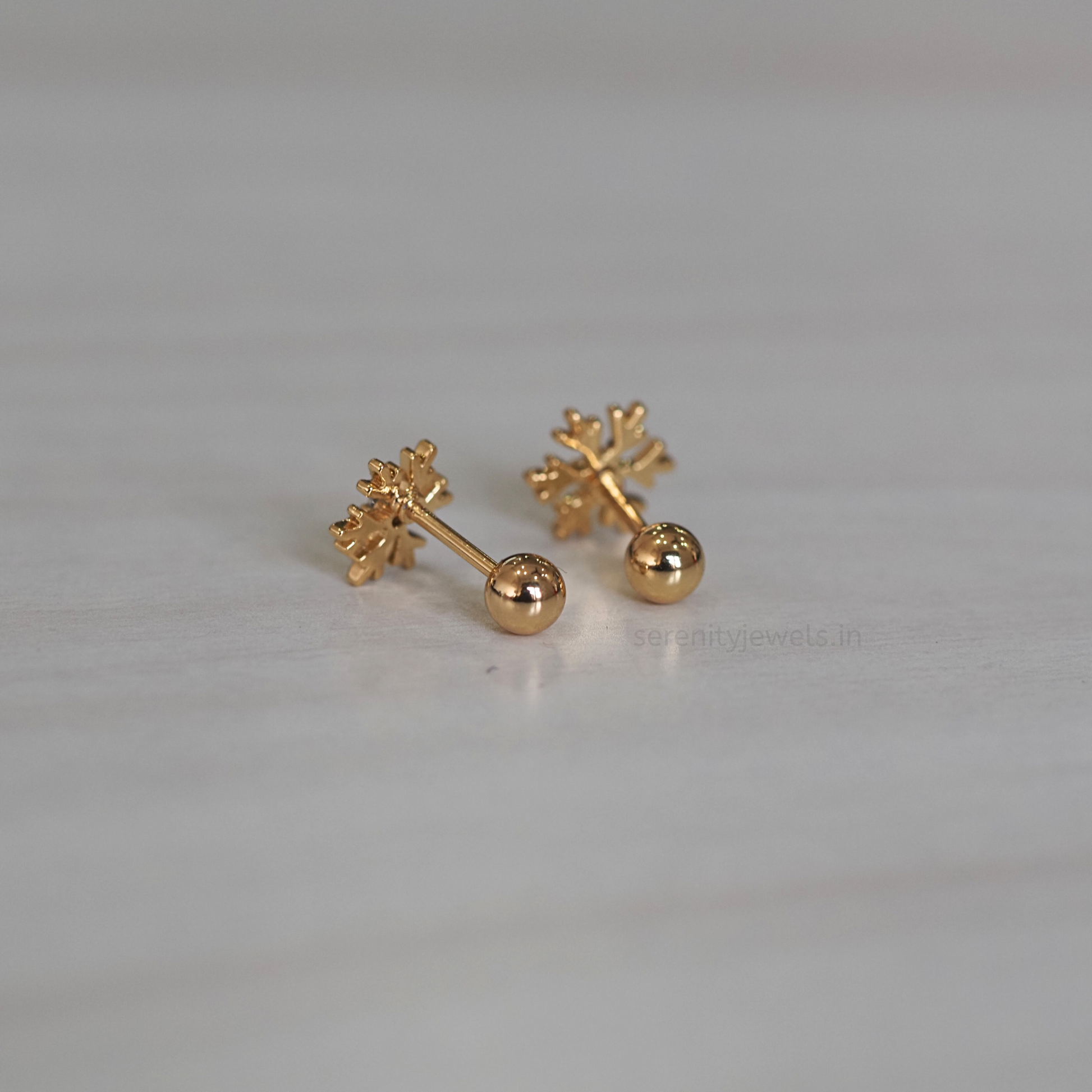 Frostella Studs - Pair