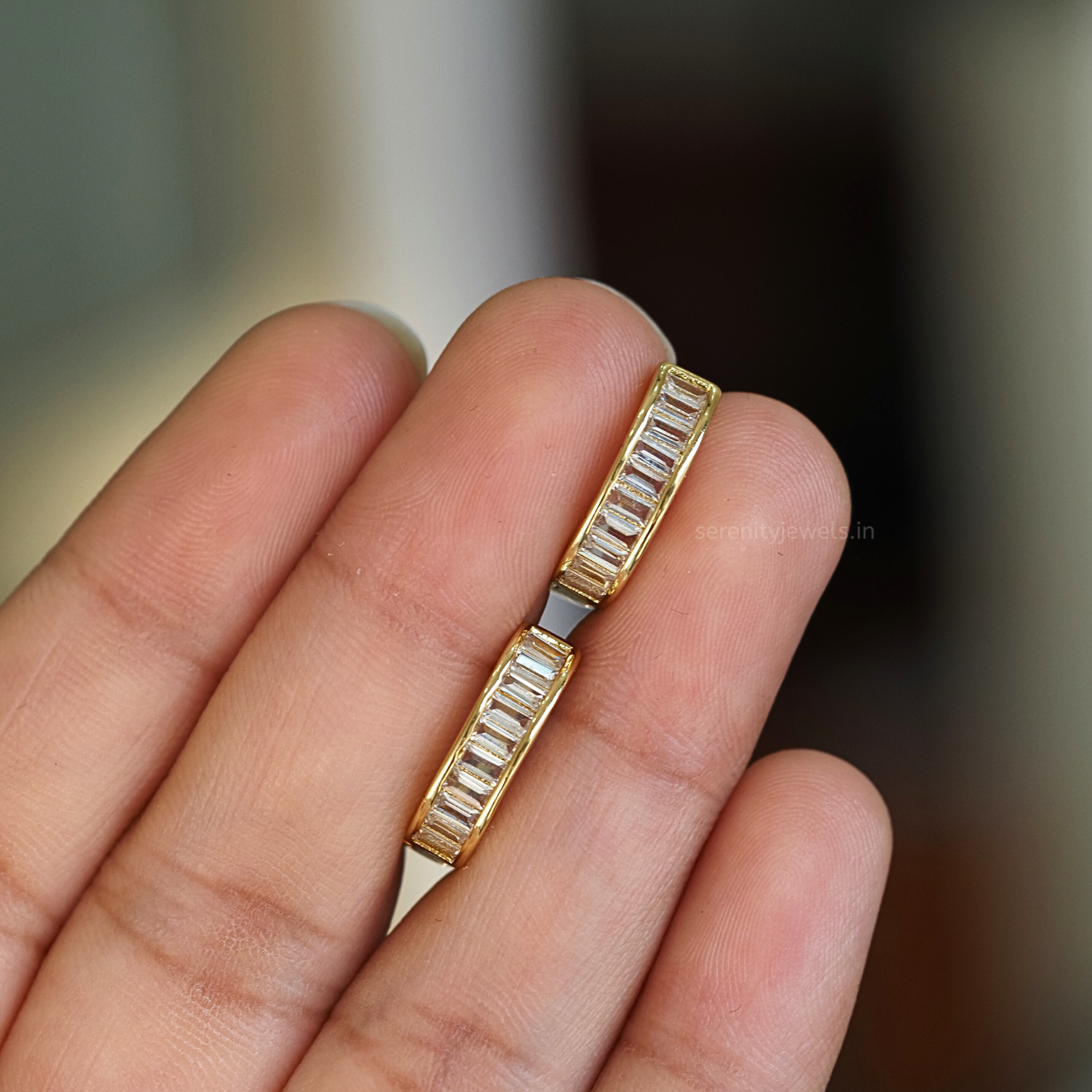 Crystalin Hoops - PAIR