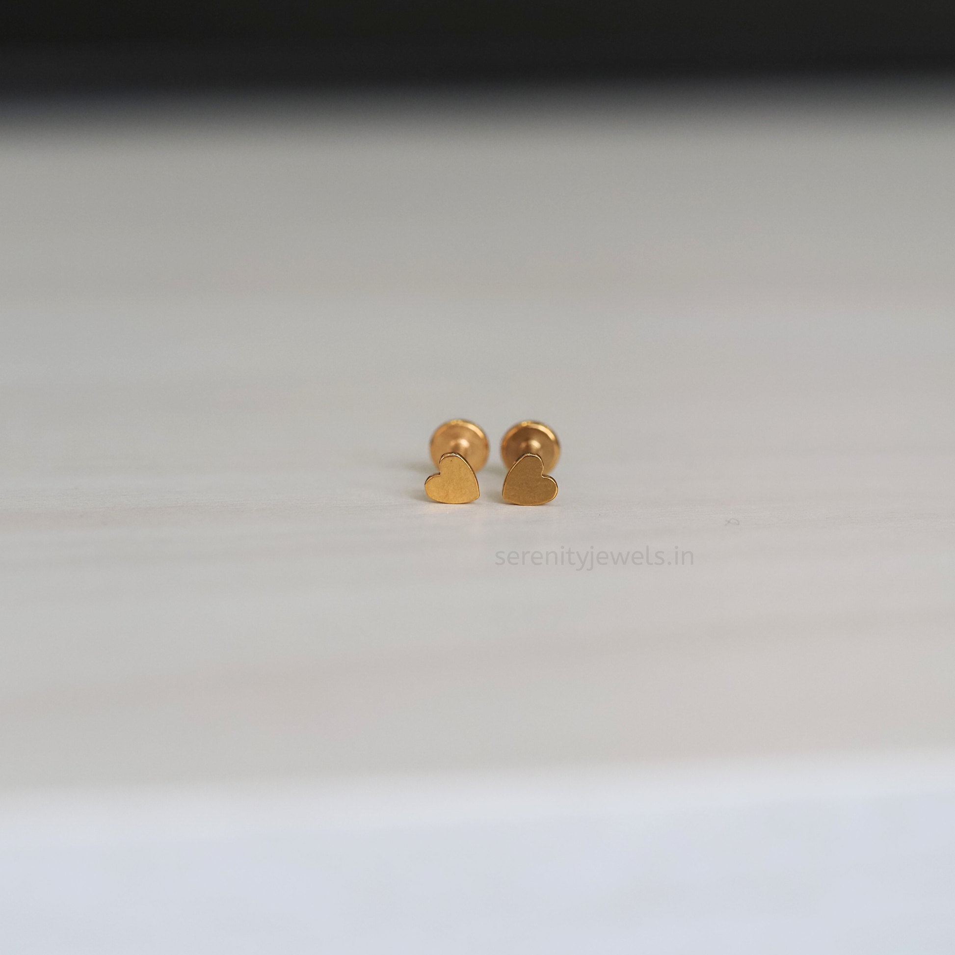 Simple Heart Flat Studs - PAIR
