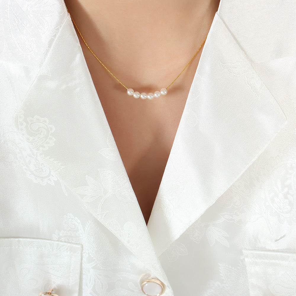 Liza Pearl Necklace