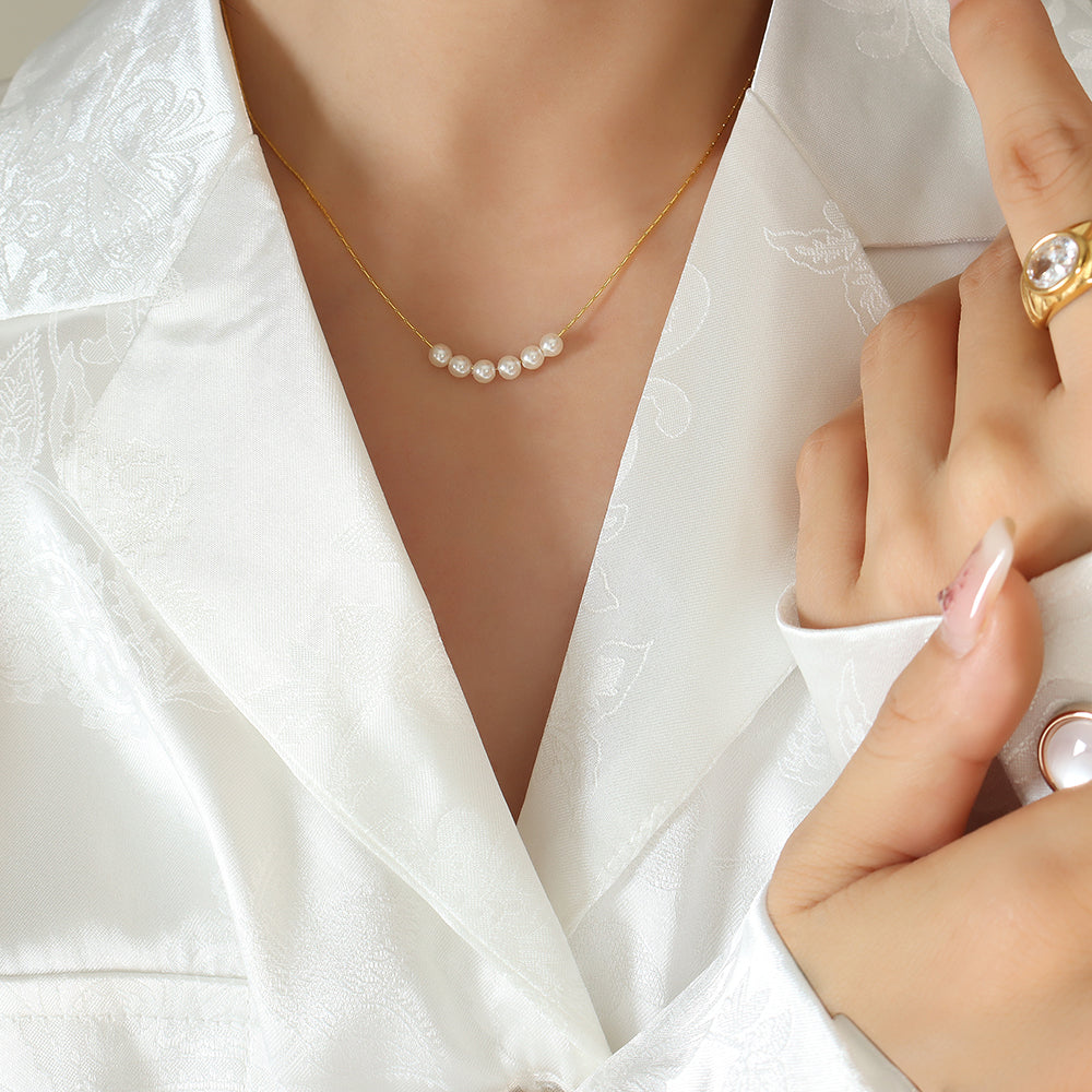 Liza Pearl Necklace