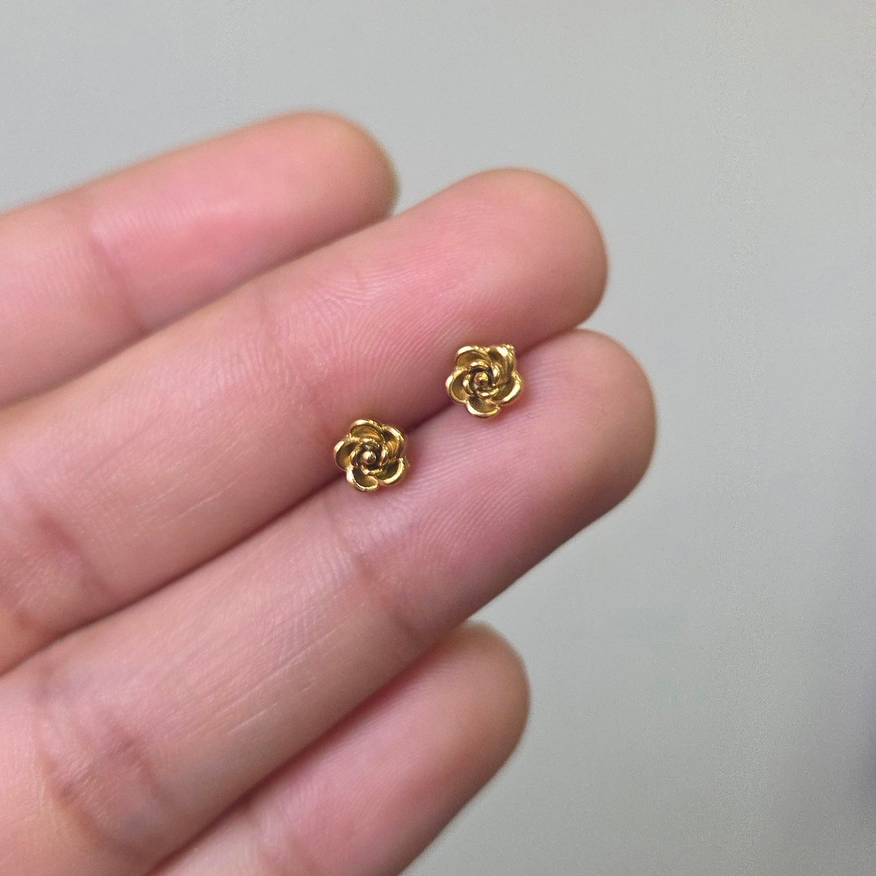 Rosie Ball Studs - PAIR