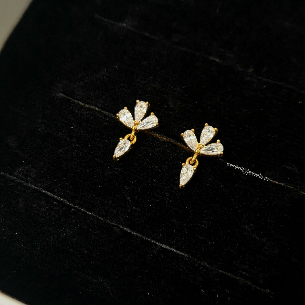 Lilybell Flat Studs - PAIR
