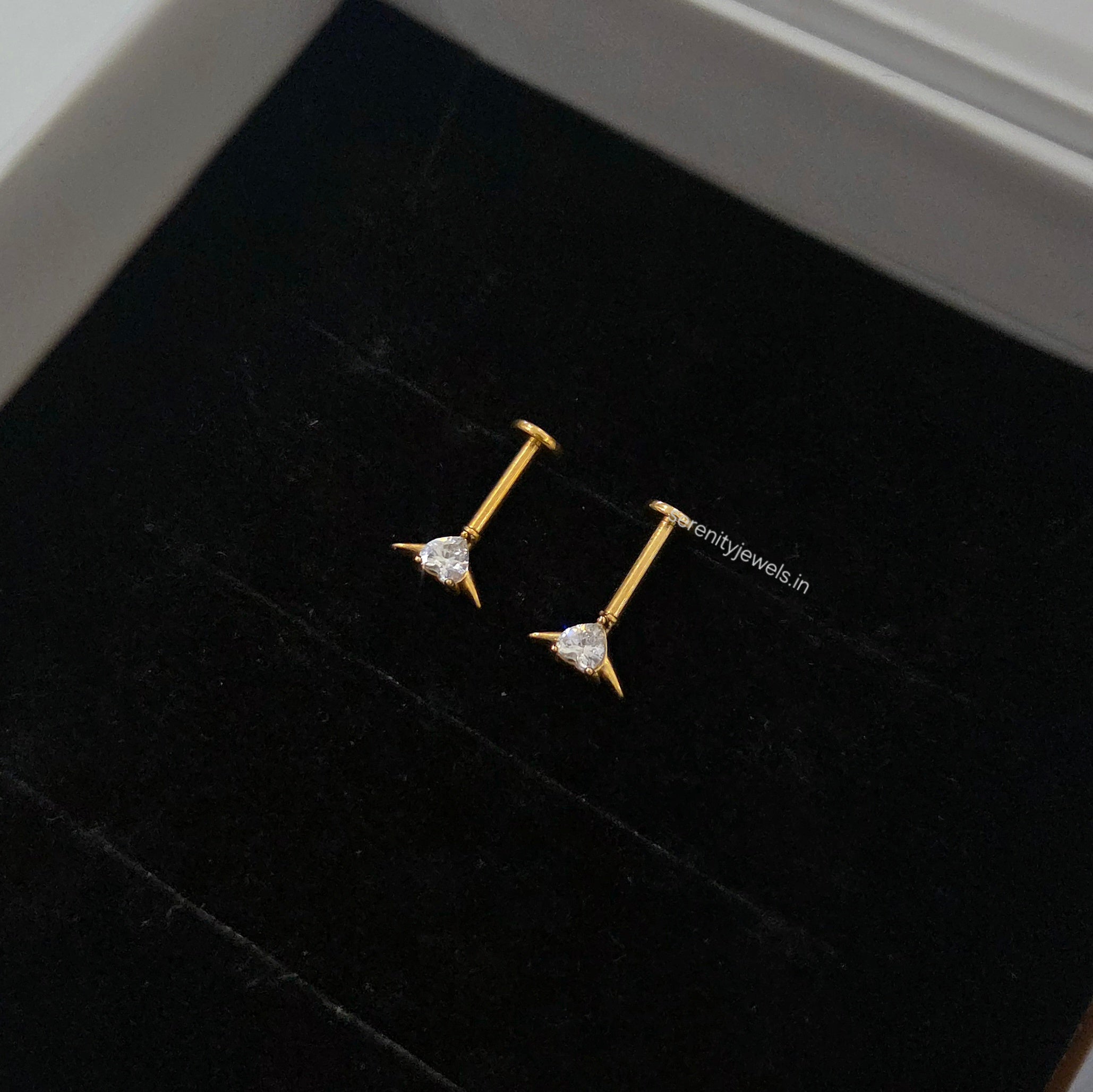 Lovelight Bugadi Studs - PAIR
