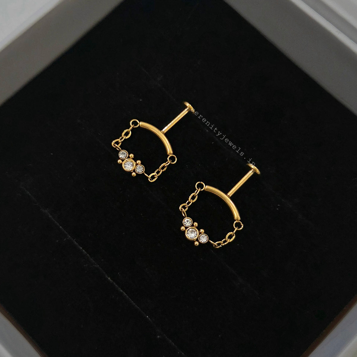 Iris Hanging Bugadi Studs - PAIR