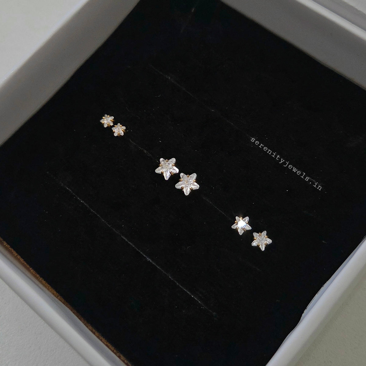 Star Solitaire Flat Studs - PAIR