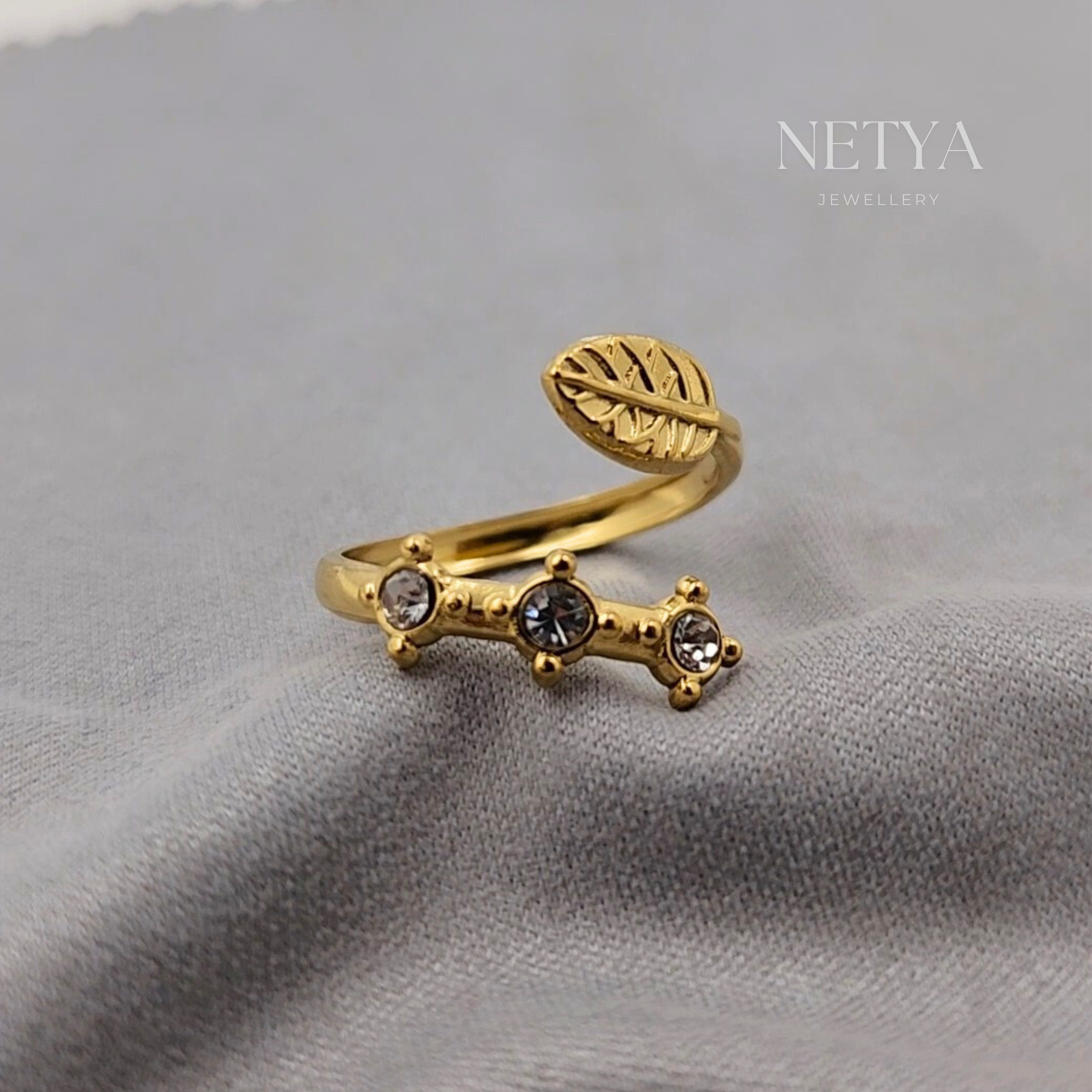 Sia Leaf Open Ring
