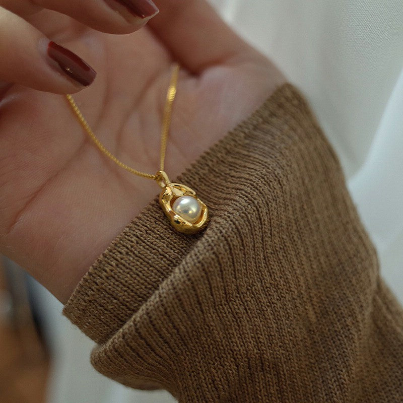 Pearl Nest Necklace