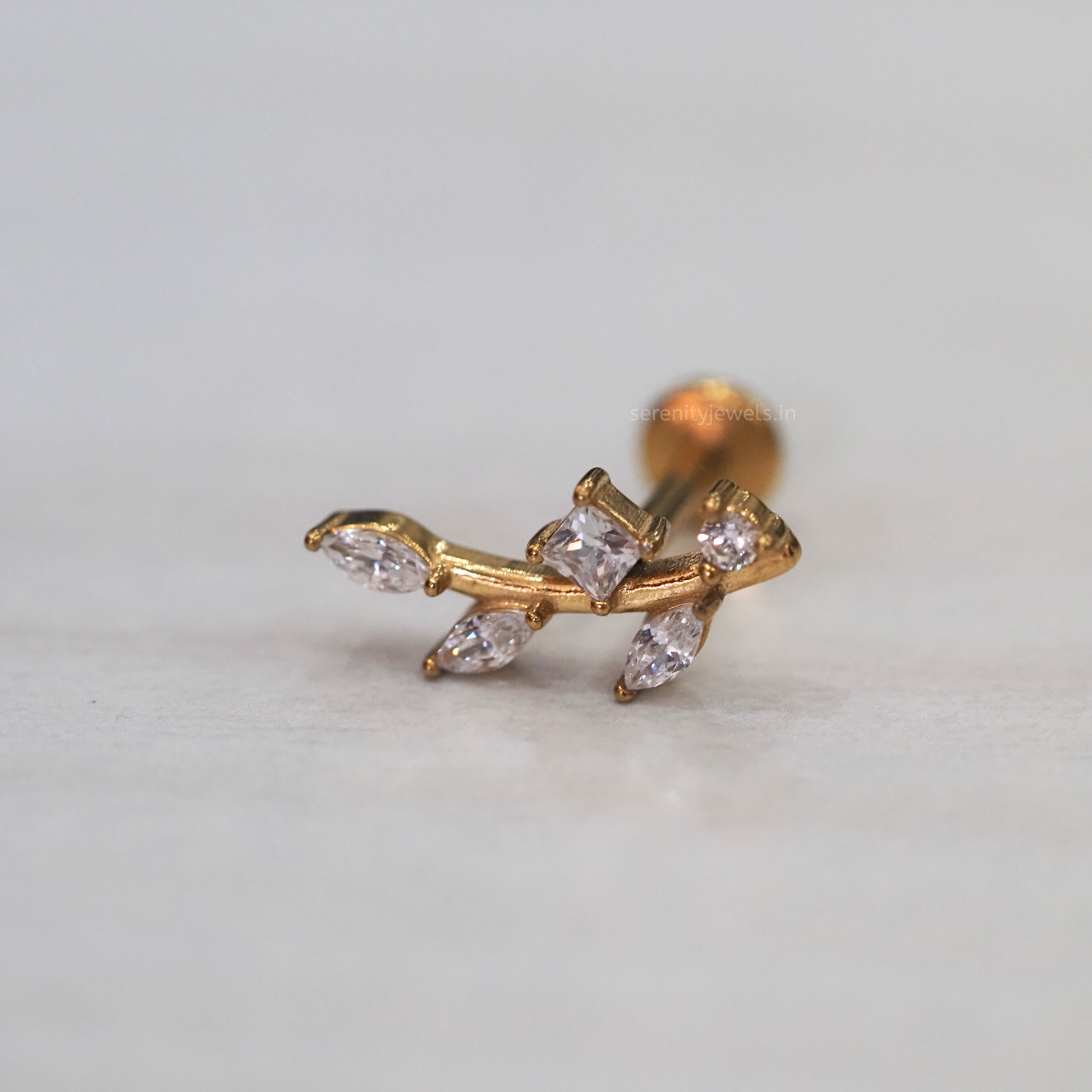 Fern Flat Stud - SINGLE