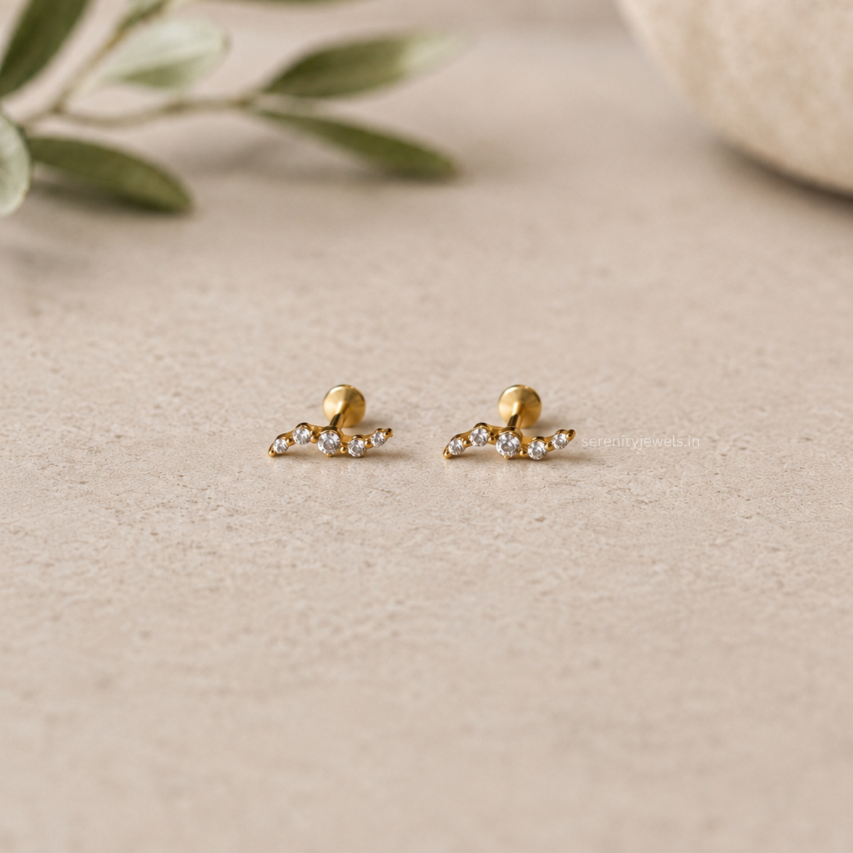 Caraxes Flat Studs - PAIR