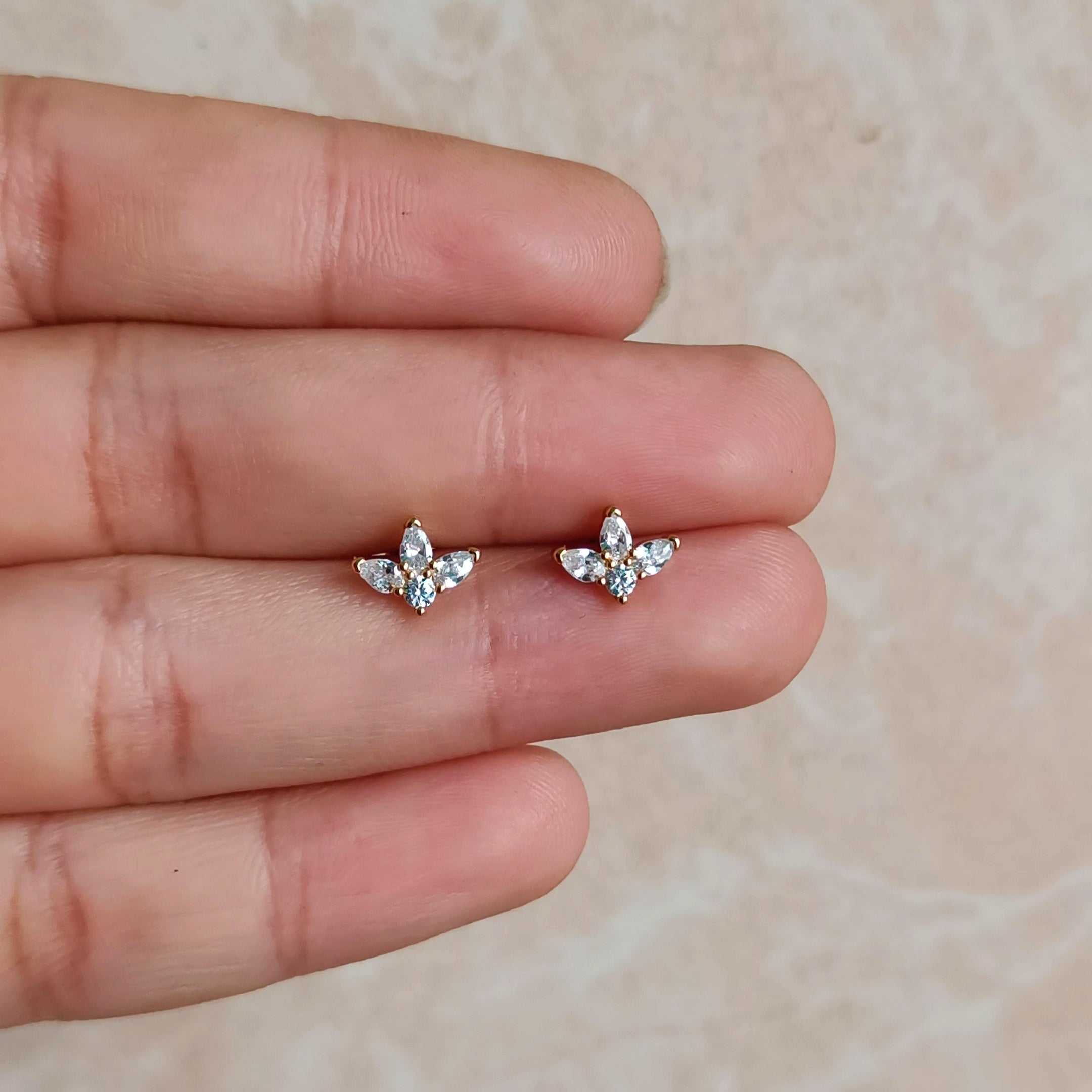 Beatrice Studs - Pair
