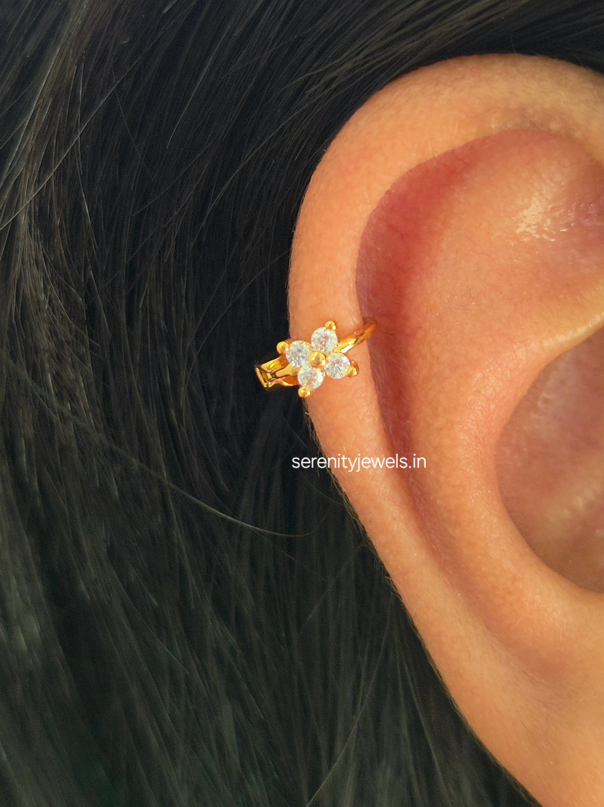 Blossom mini ear hoop - Single