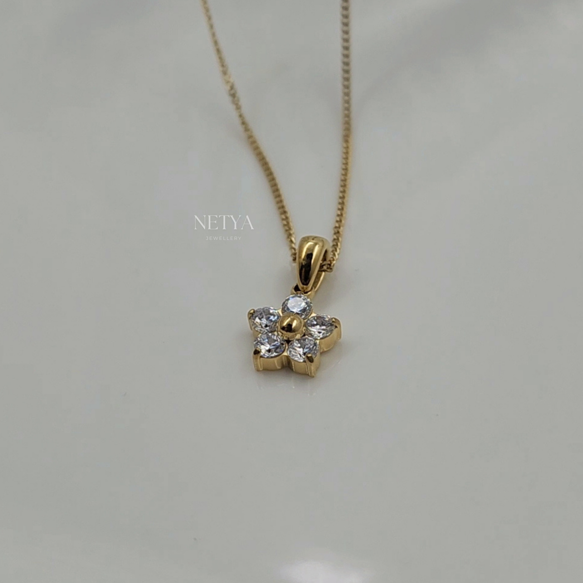 Flower Pendant Necklace