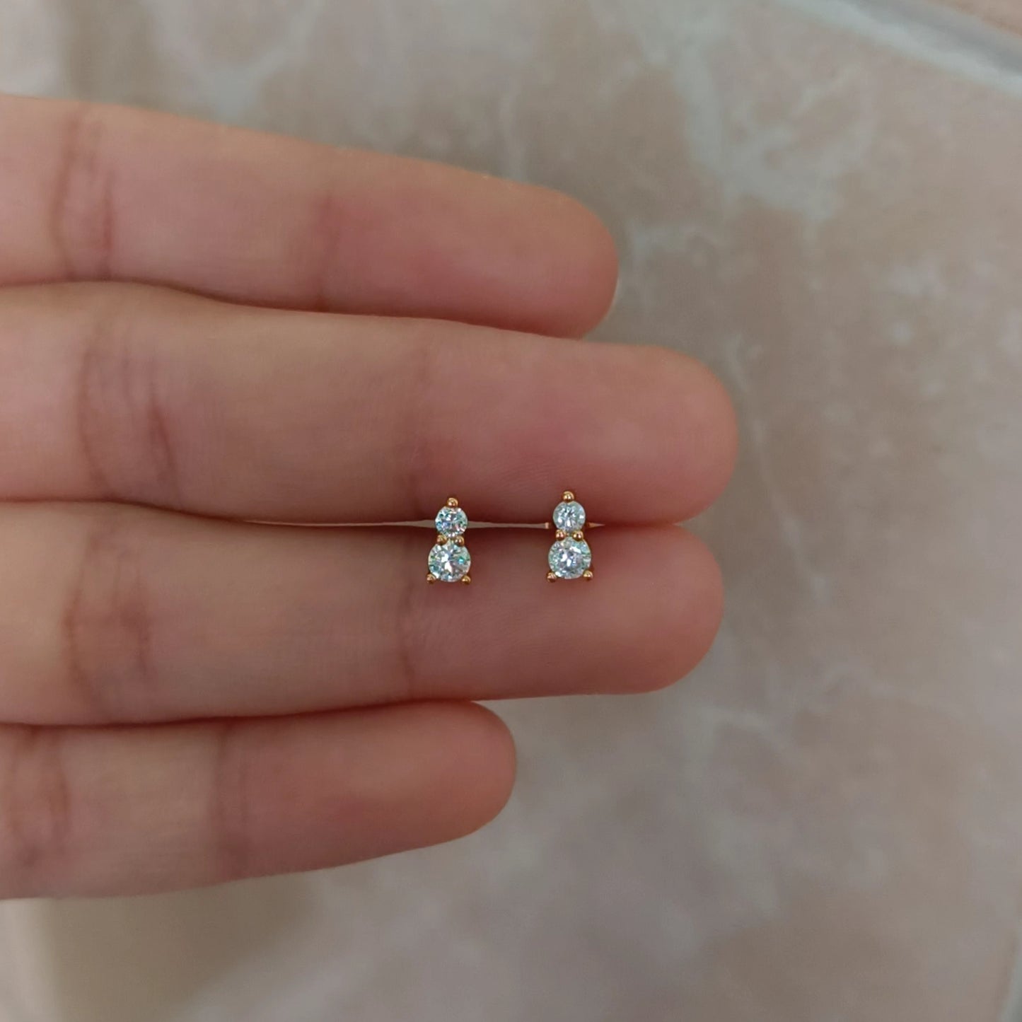 Ash small studs - Pair