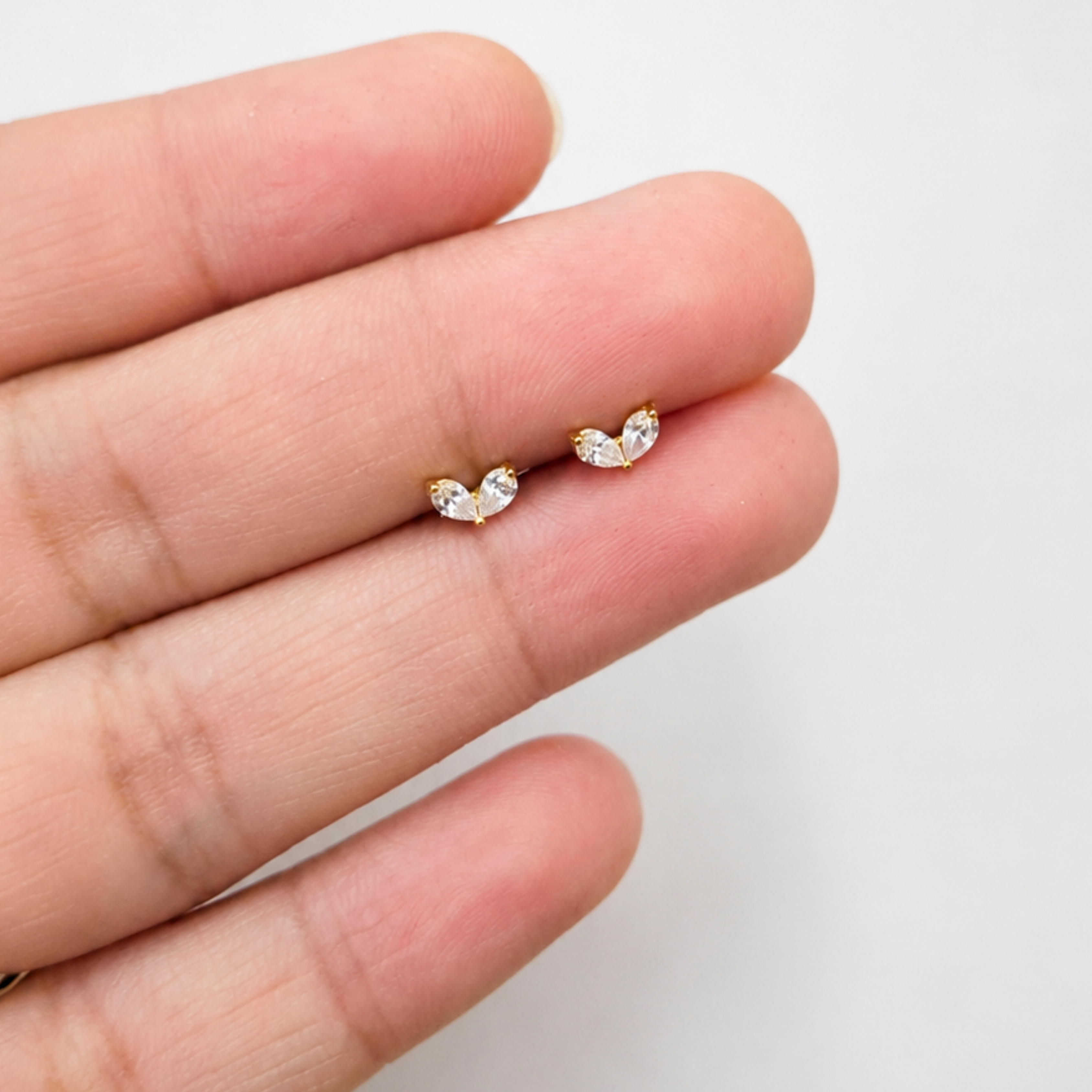 Leafie Flat Studs - PAIR