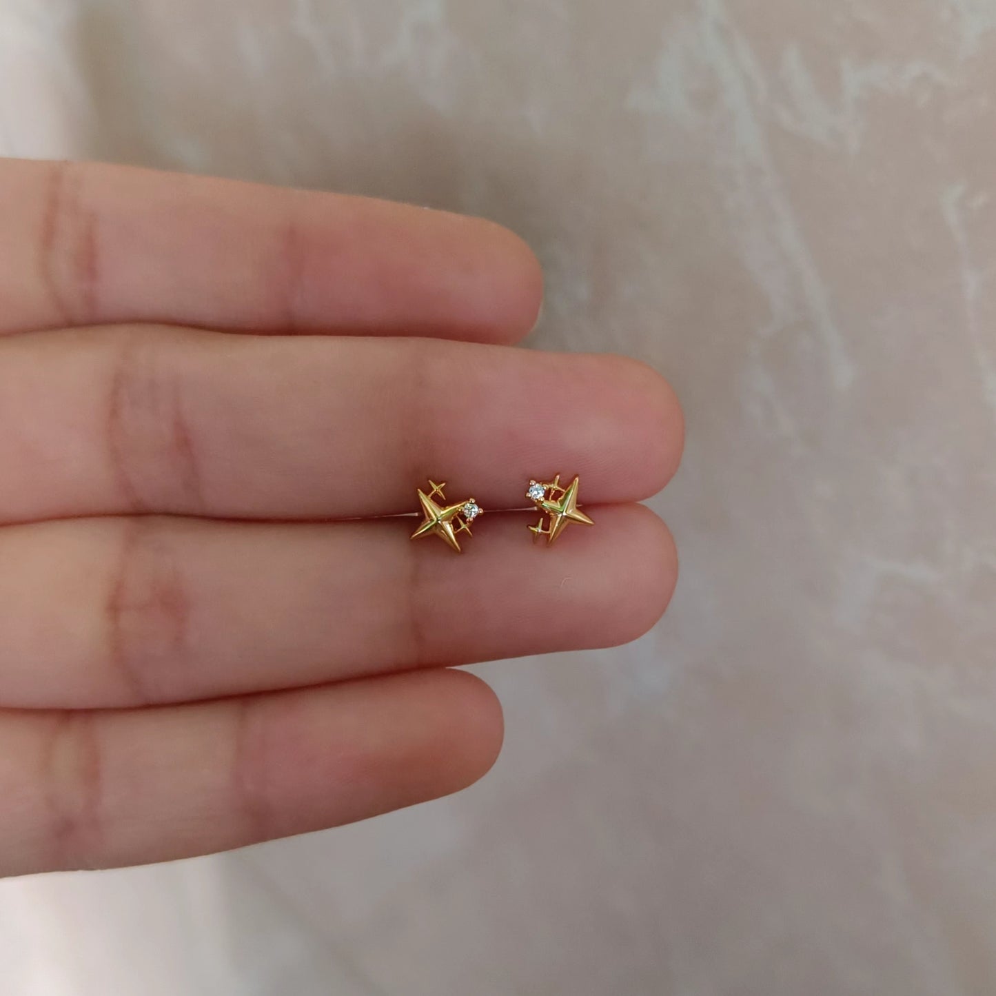 Shimmer studs - Pair