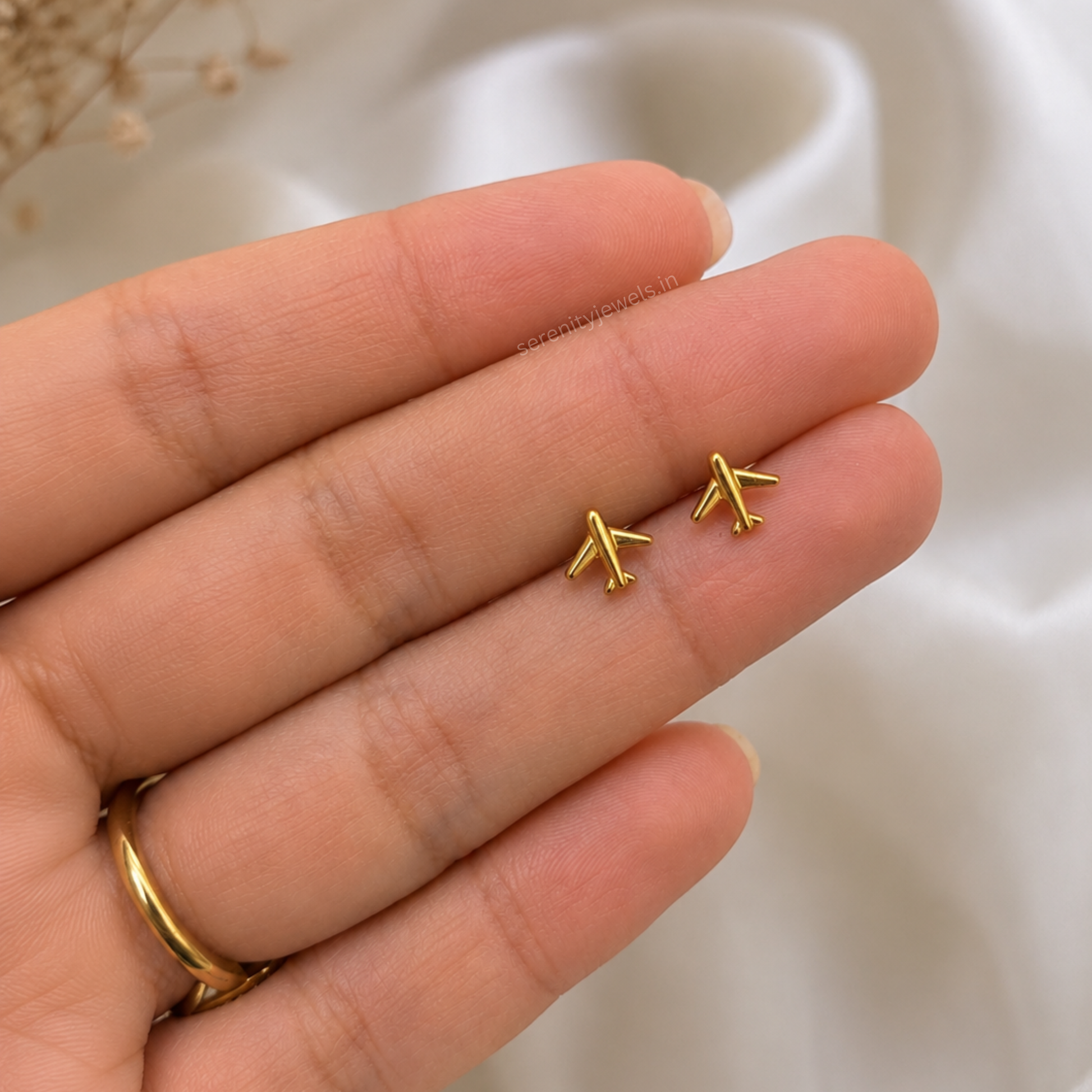 Aeroplane Flat Studs - PAIR