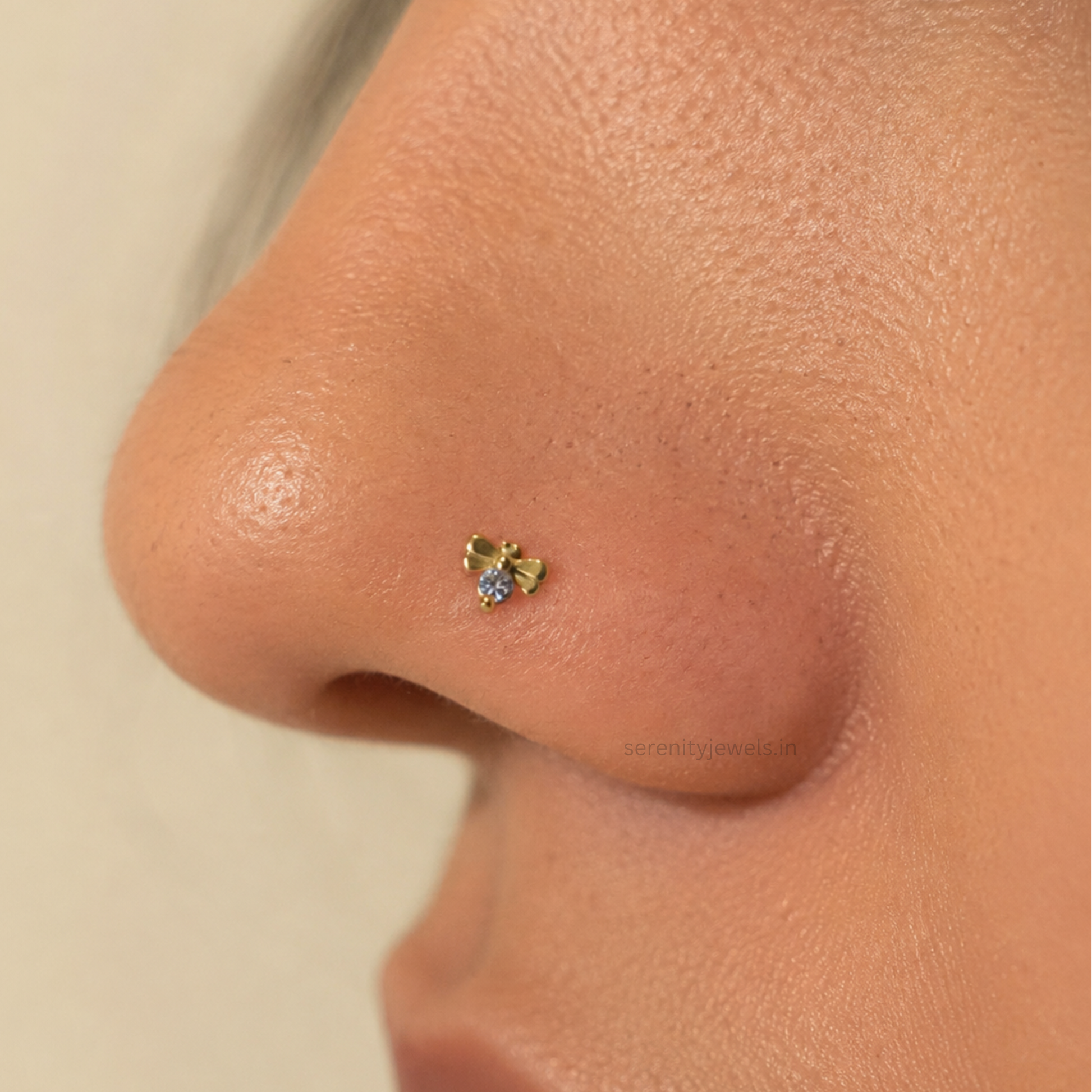 Bumble Bee Nose Stud - SINGLE