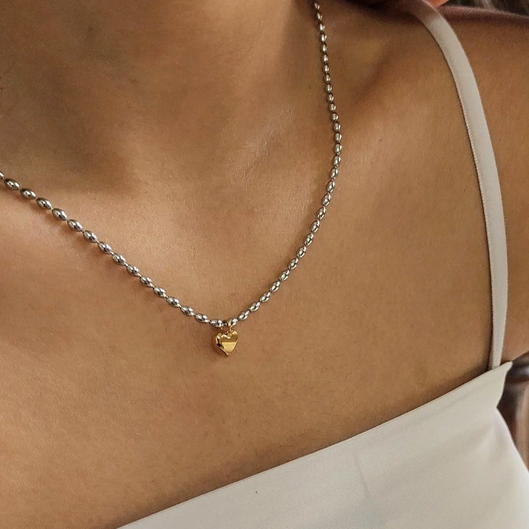 Esther Heart Pendant Necklace