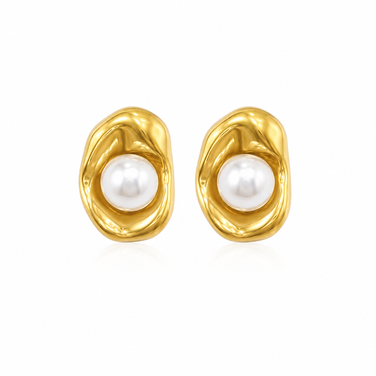 Pearl Nest Studs