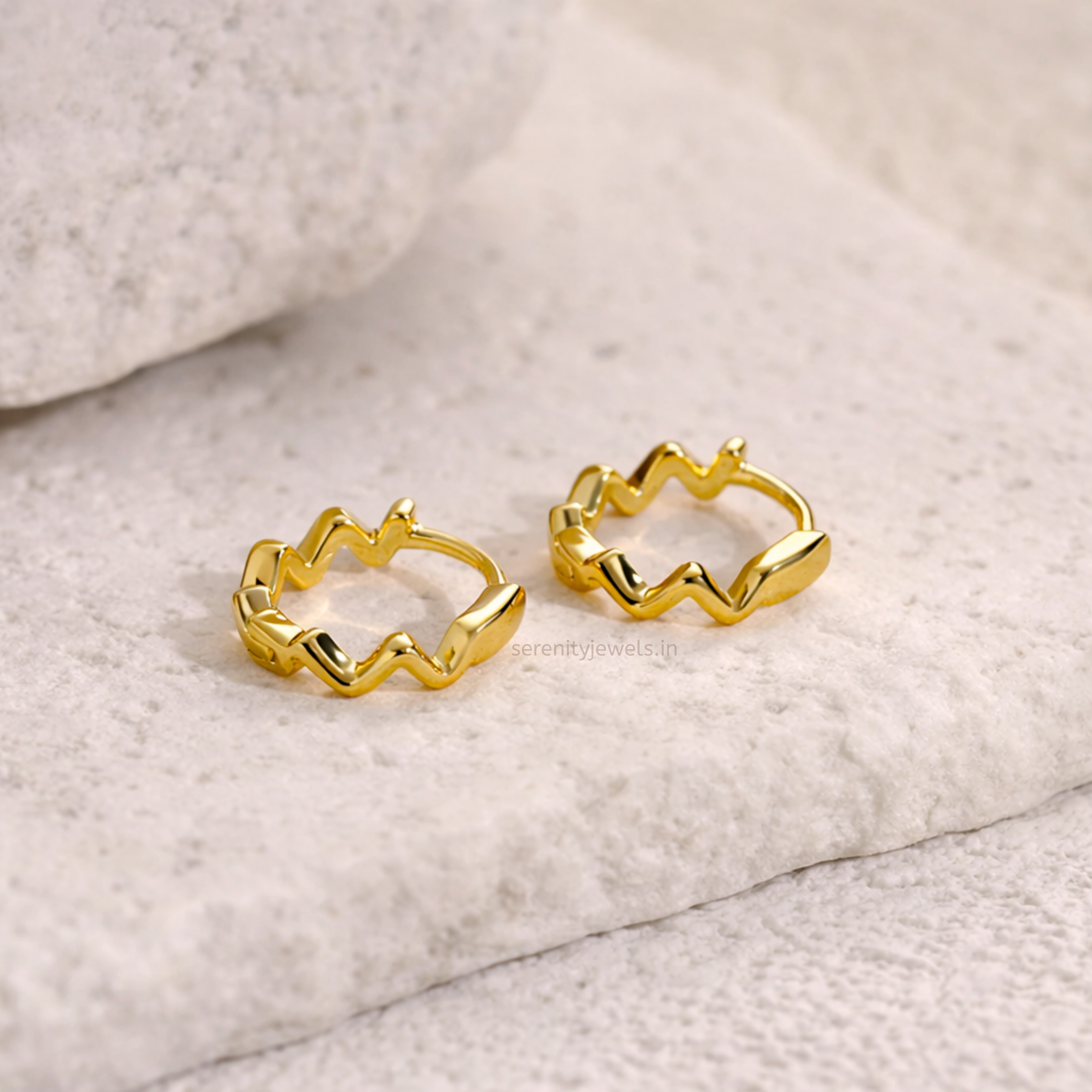 Wavy Hoops - PAIR