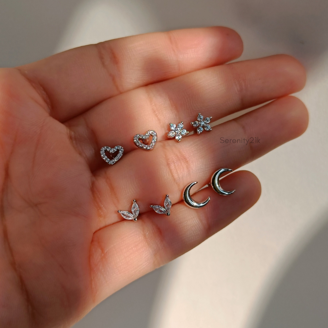 Heart studs - Pair